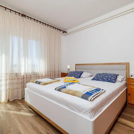 Anita Apartment *